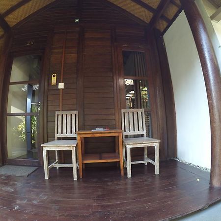 Drupadi Bungalows Gili Trawangan Bagian luar foto